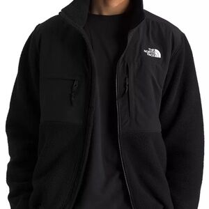 The North Face Men's Retro Denali Jacket